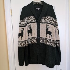 Men's Green And Cream Mountain Ridge Deer Stag Design Size Xl  Cardigan